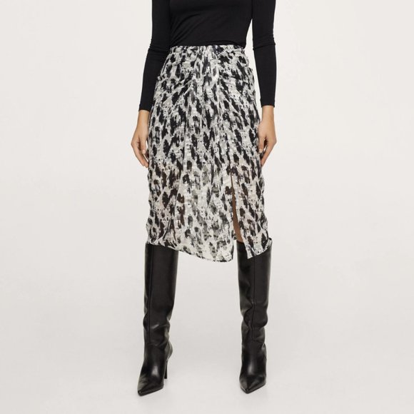 Mango Dresses & Skirts - Mango Print Midi Skirt